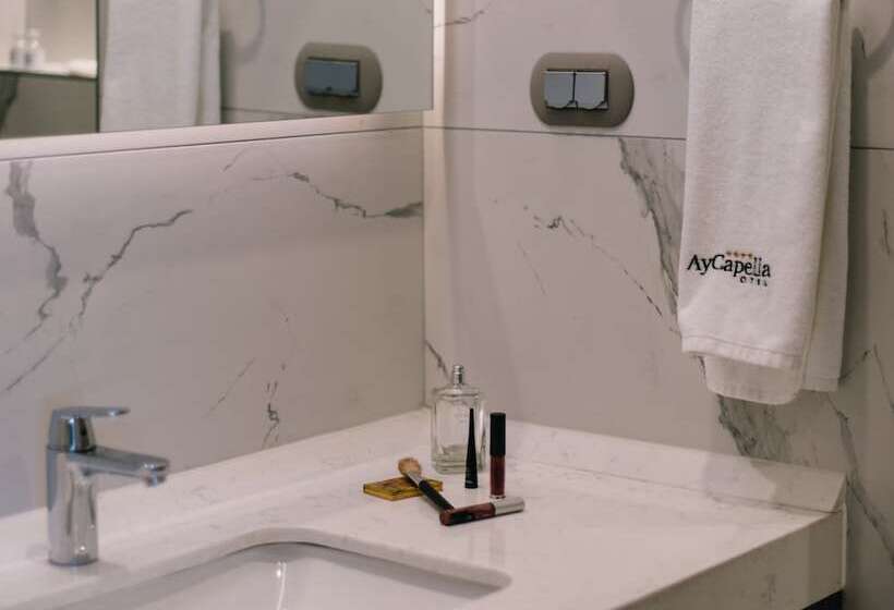 اتاق کلاس بیزنس, Capella Otel