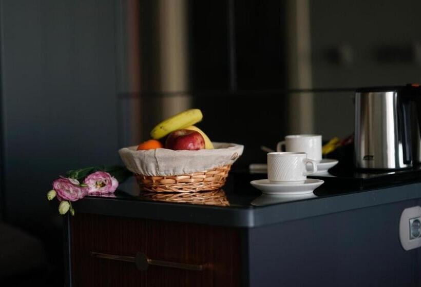 اتاق کلاس بیزنس, Capella Otel