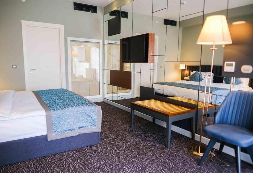 سوییت اجرایی, Capella Otel