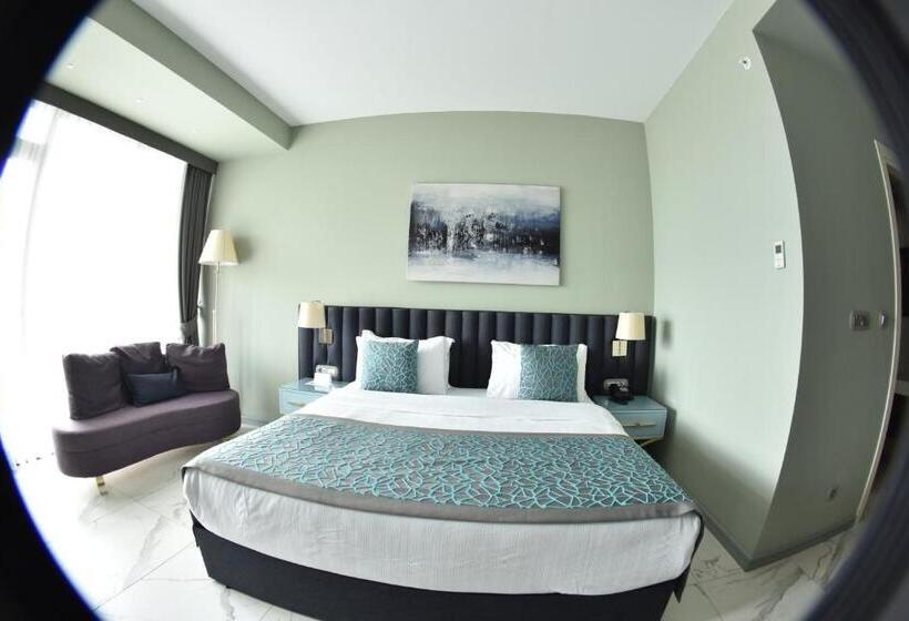 سوییت اجرایی, Capella Otel