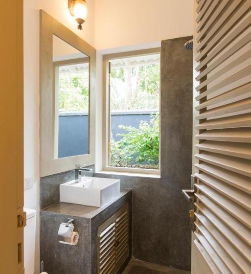 اتاق لوکس, Monara House, Talpe