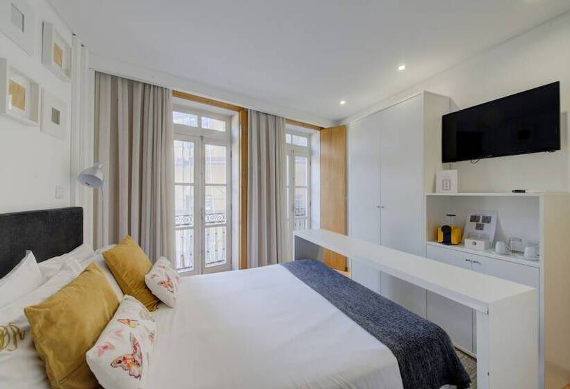 سوئیت با بالکن, Bellu Suites