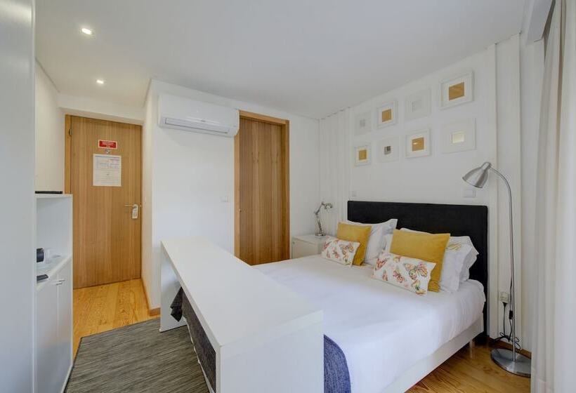 سوئیت با بالکن, Bellu Suites