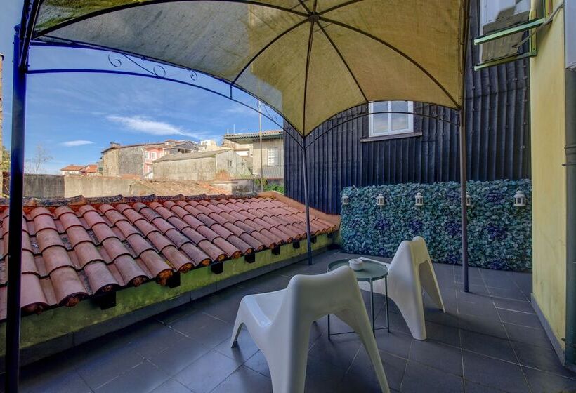 سوییت لوکس, Bellu Suites