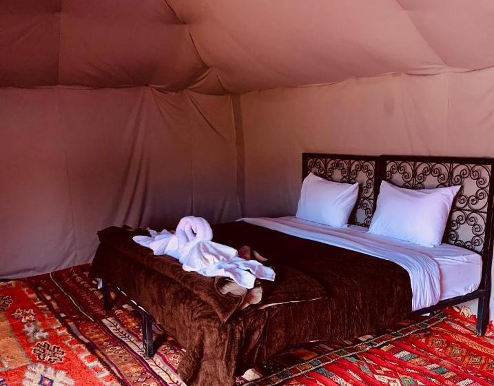 سوییت, Sahara Wellness Camp