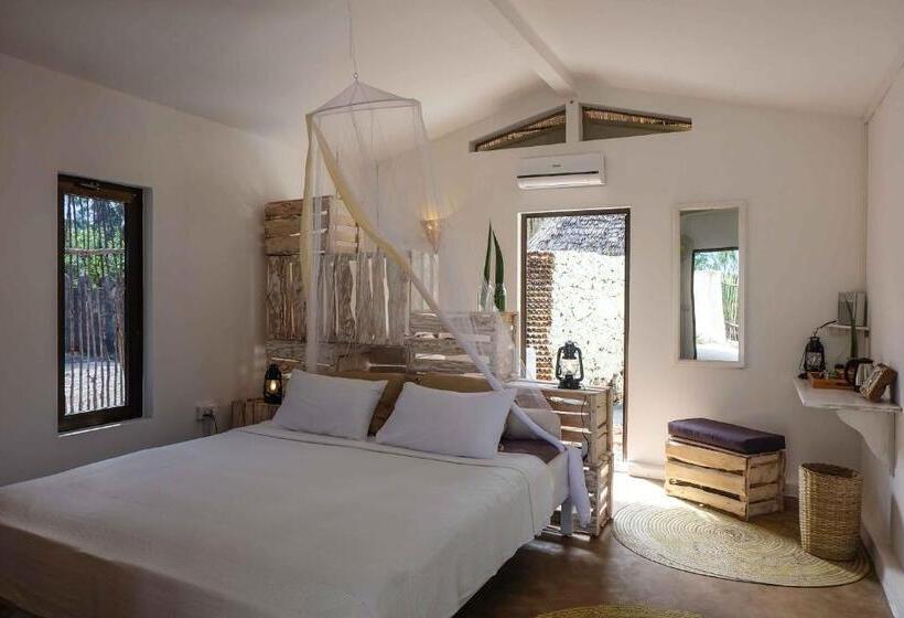 ویلای استاندارد با چشم‌انداز باغ, B4 Beach Club