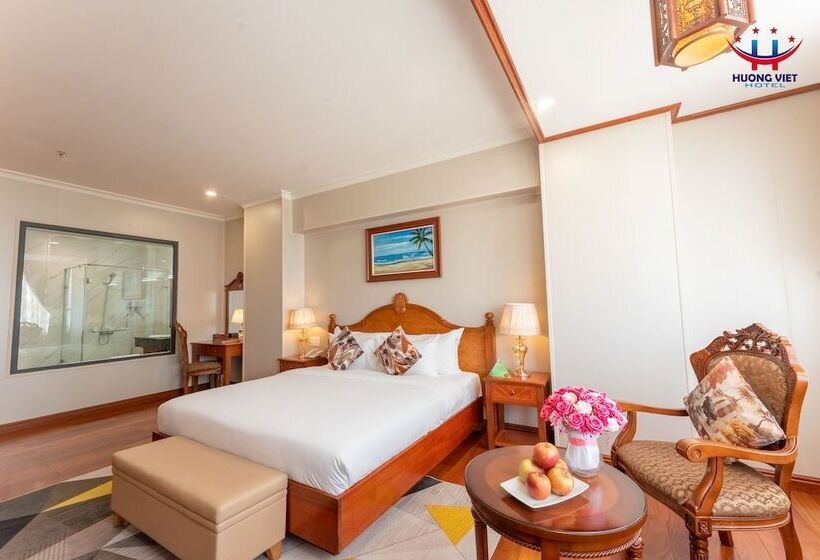 اتاق لوکس با چشم‌انداز دریا, Huong Viet Hotel Quy Nhon   Beachfront