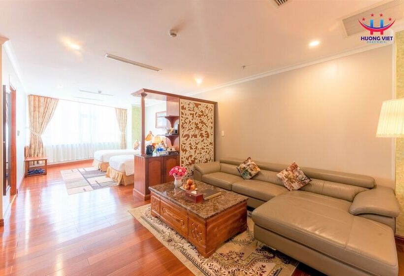 سوئیت با چشم‌انداز, Huong Viet Hotel Quy Nhon   Beachfront