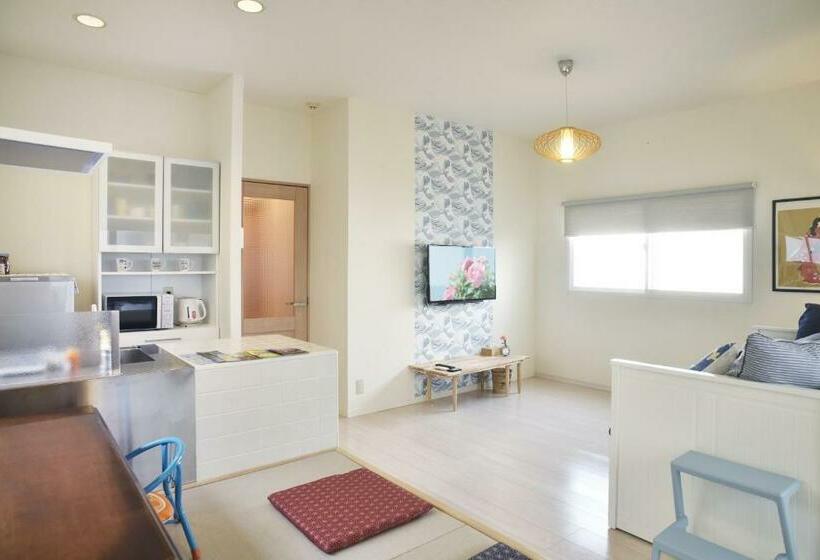 آپارتمان 2 خوابه, Ten Apartment