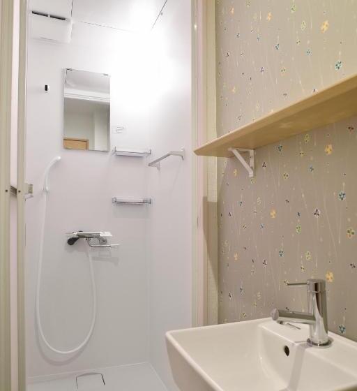 آپارتمان 1 خوابه, Ten Apartment