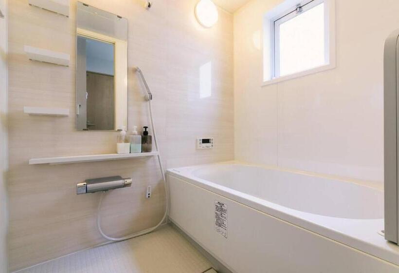 آپارتمان 2 خوابه, Ten Apartment