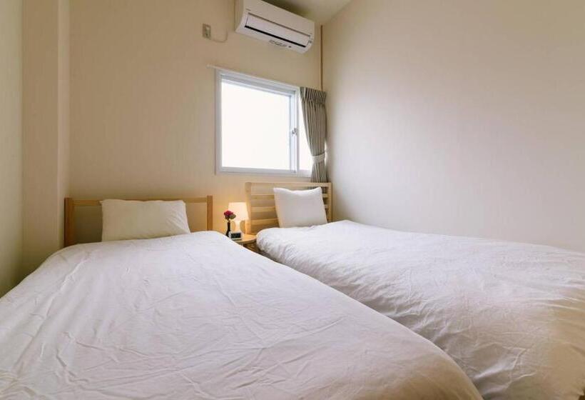 آپارتمان 2 خوابه, Ten Apartment