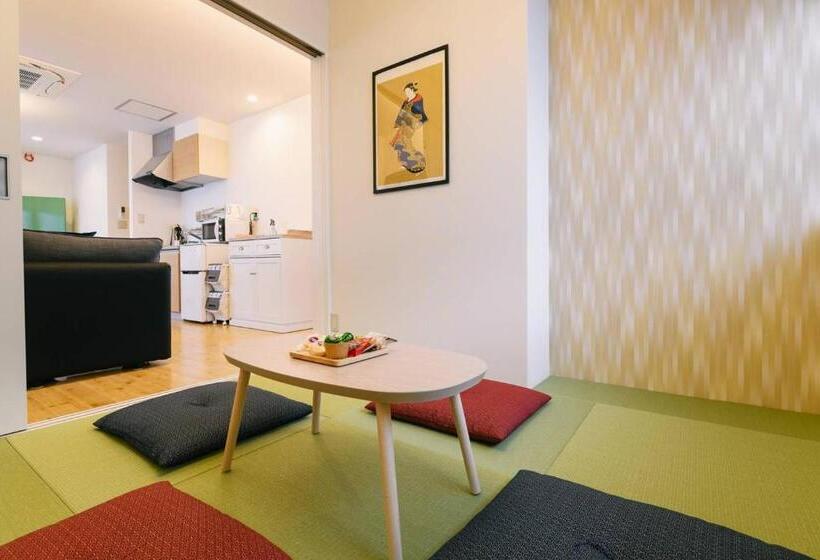 آپارتمان 3 خوابه, Ten Apartment