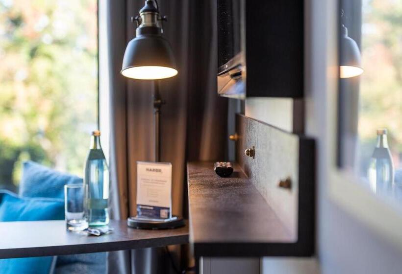 اتاق استاندارد یک نفره, Harbr. Hotel Konstanz