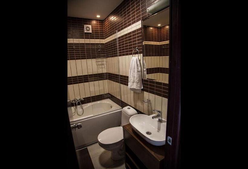 اتاق لوکس خانوادگی, Vila Mila Riverside Apartments
