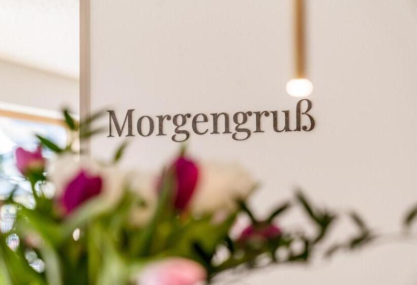 اتاق لوکس با بالکن, Aparthotel Ursprung