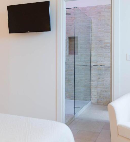اتاق استاندارد سه نفره, B&b Casale Savini