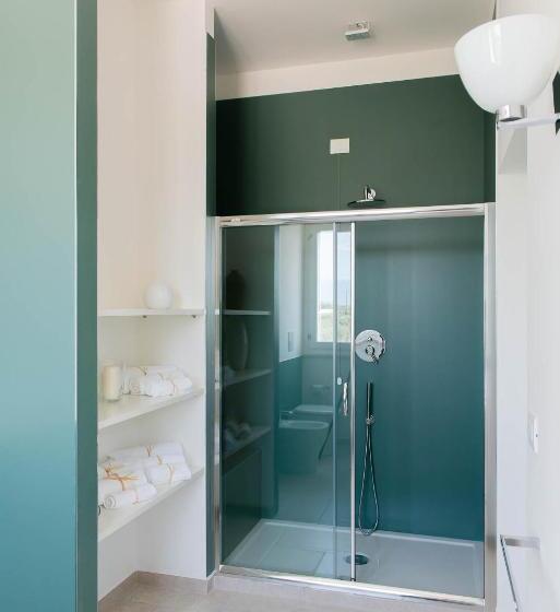 اتاق استاندارد سه نفره, B&b Casale Savini