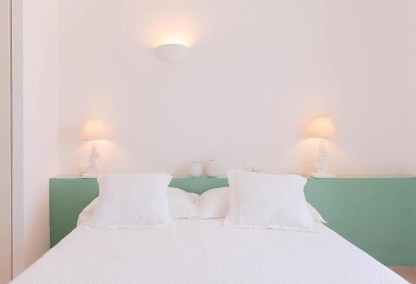 اتاق استاندارد سه نفره, B&b Casale Savini