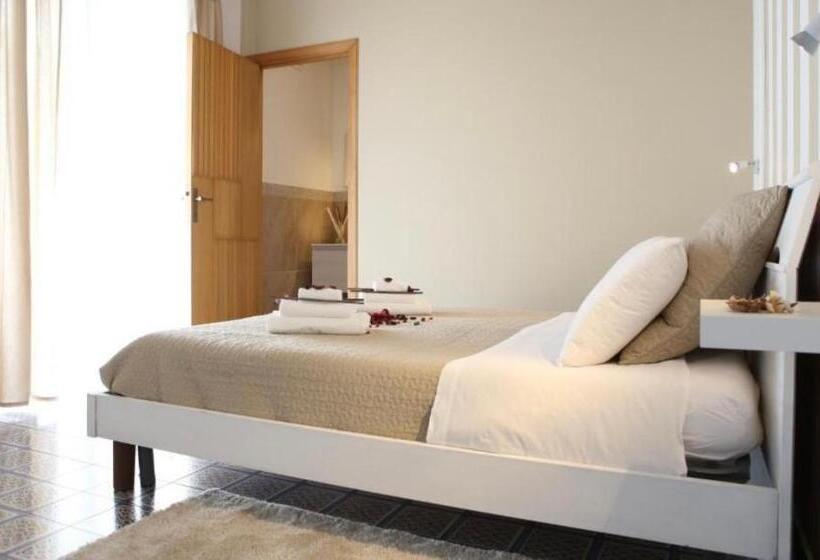 اتاق استاندارد با چشم‌انداز باغ, B&b I 3 Mori