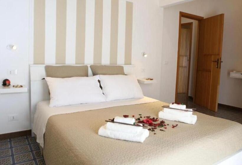 اتاق استاندارد با چشم‌انداز باغ, B&b I 3 Mori