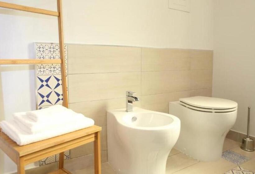 اتاق استاندارد با تخت بزرگ, B&b I 3 Mori