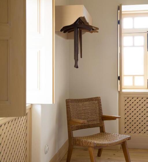 اتاق لوکس, Quinta Da Côrte