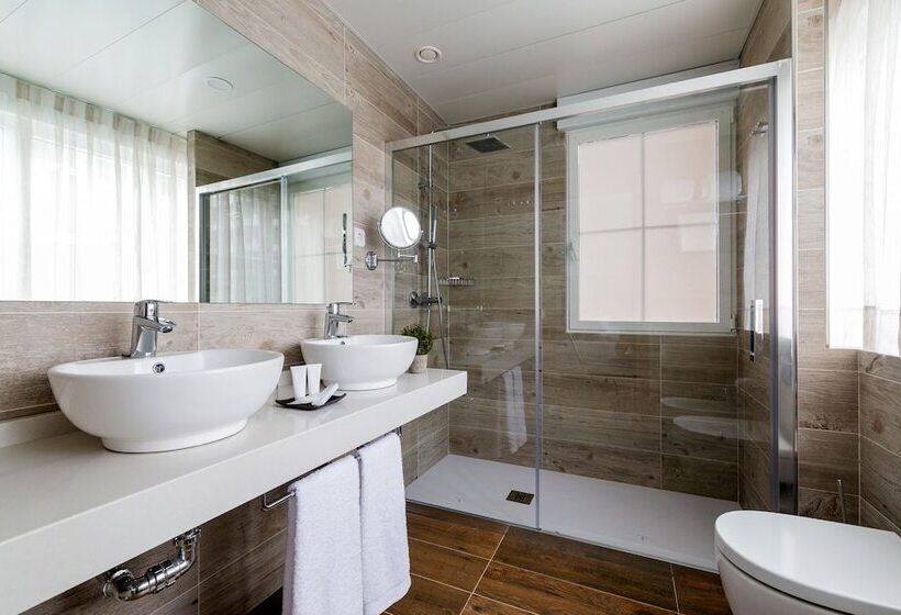 スタンダードルーム, Suite Home Pinares