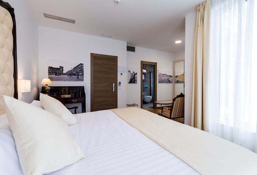 デラックススイート, Suite Home Pinares