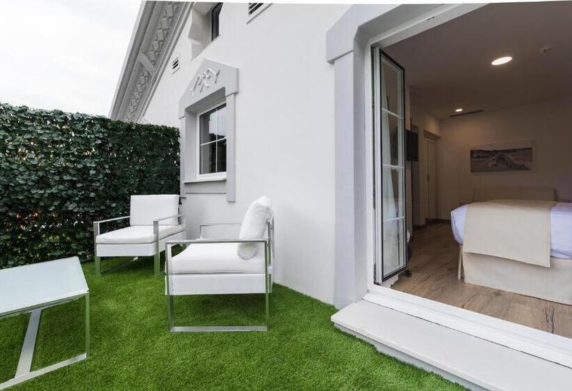 テラス付スイート, Suite Home Pinares