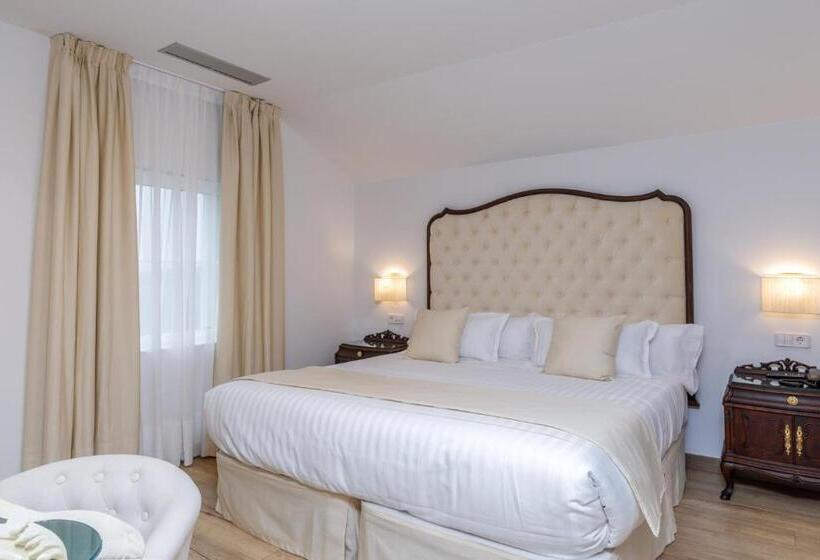 デラックスルーム, Suite Home Pinares