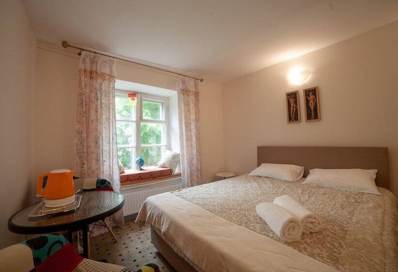 اتاق استاندارد, Salve Casa