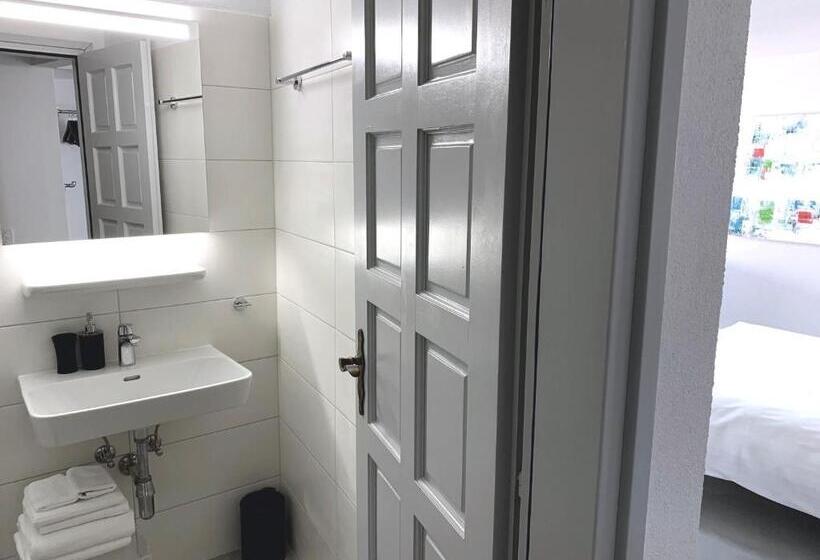 1 Sovrums Superior Lägenhet, Great2stay City Center Apartments Locarno