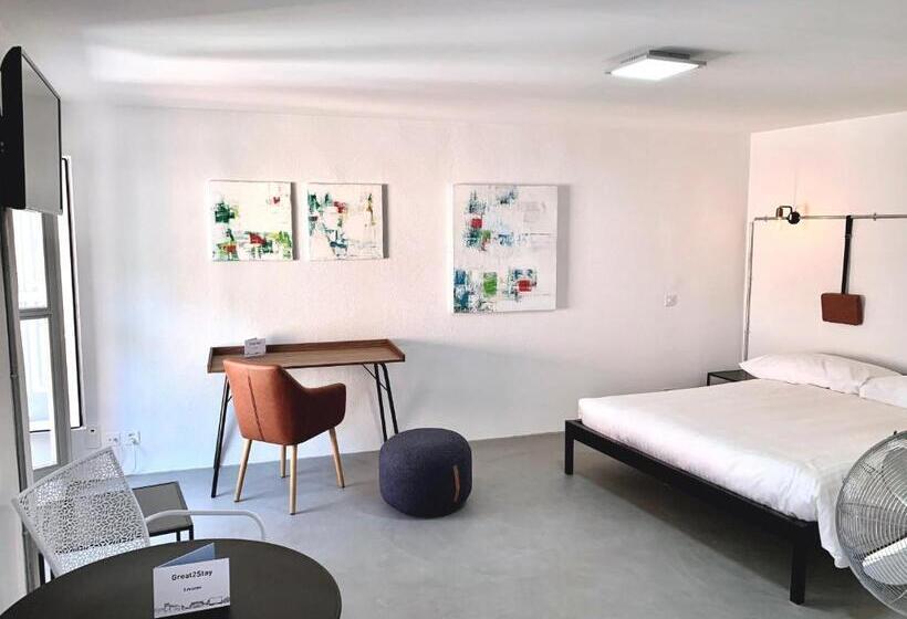 1 Sovrums Superior Lägenhet, Great2stay City Center Apartments Locarno