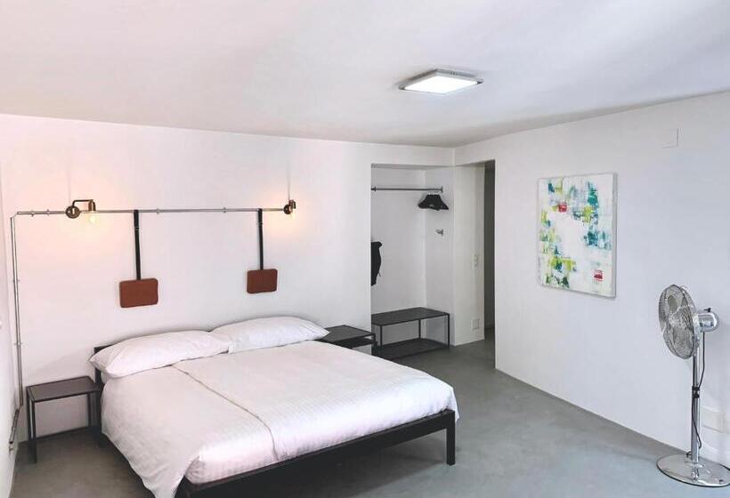 1 Sovrums Superior Lägenhet, Great2stay City Center Apartments Locarno
