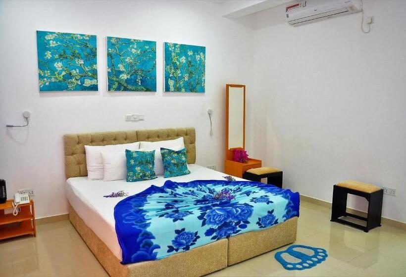 اتاق استاندارد با بالکن, Amber House Lanka