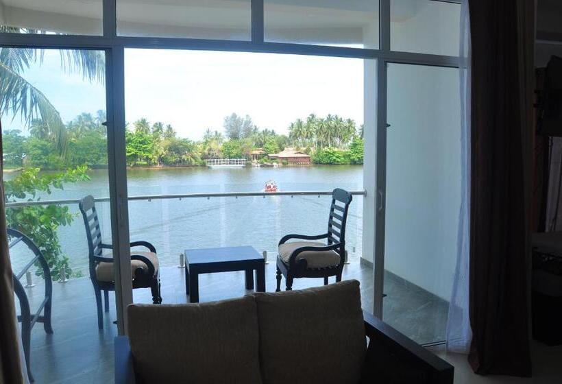 سوئیت با بالکن, Amber House Lanka