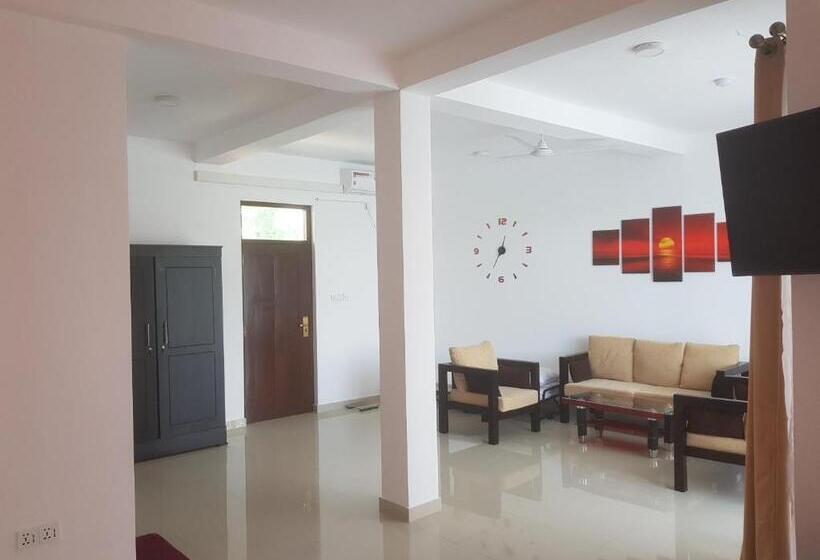 سوئیت با بالکن, Amber House Lanka