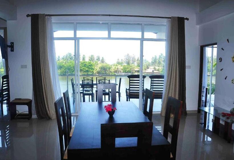 استودیوی استاندارد با چشم‌انداز دریا, Amber House Lanka