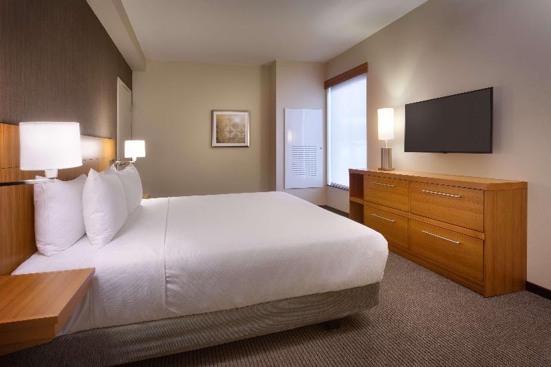 Premium Family Room, Four Points By Sheraton Yilan Jiaoxi