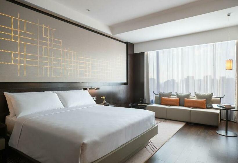اتاق دلوکس با تخت کینگ و چشم‌انداز شهر, Renaissance Shenyang West
