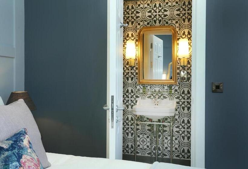 اتاق استاندارد, St Martins Lodge