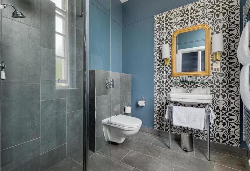 اتاق سوپریور با تخت بزرگ, St Martins Lodge