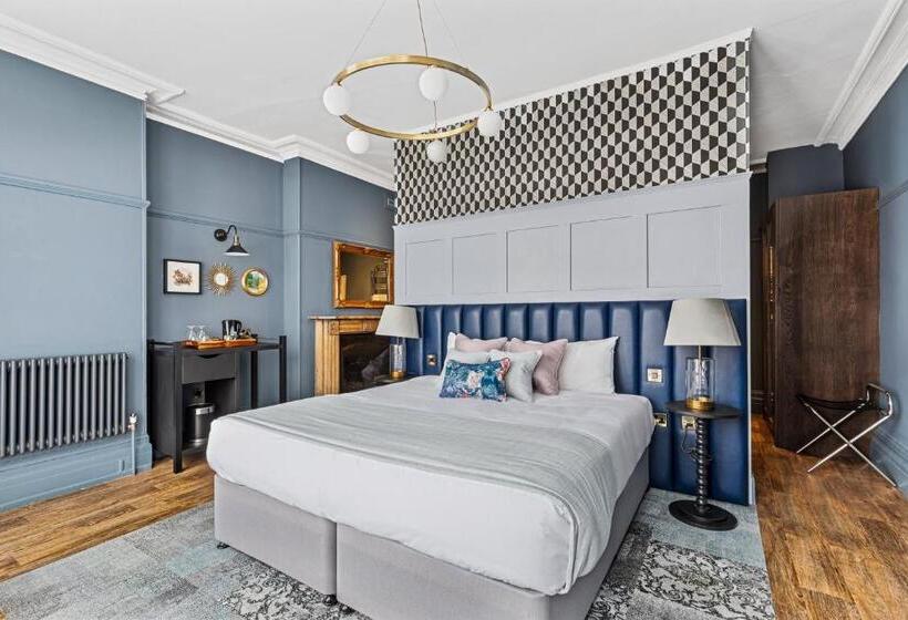 اتاق سوپریور با تخت بزرگ, St Martins Lodge