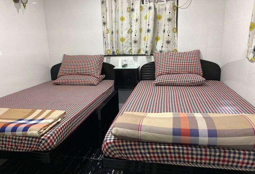 اتاق خانوادگی, Melbourne Hostel Block E 10th Floor