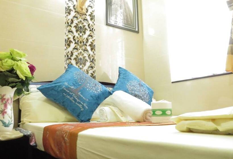 اتاق استاندارد یک نفره, Melbourne Hostel Block E 10th Floor