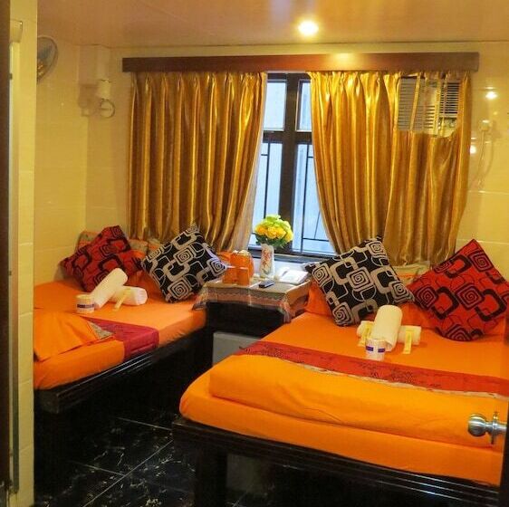 اتاق استاندارد سه نفره, Melbourne Hostel Block E 10th Floor