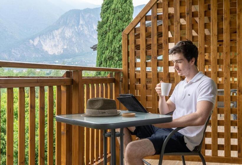 اتاق سوپریور با چشمانداز باغ, O_live Agriresort