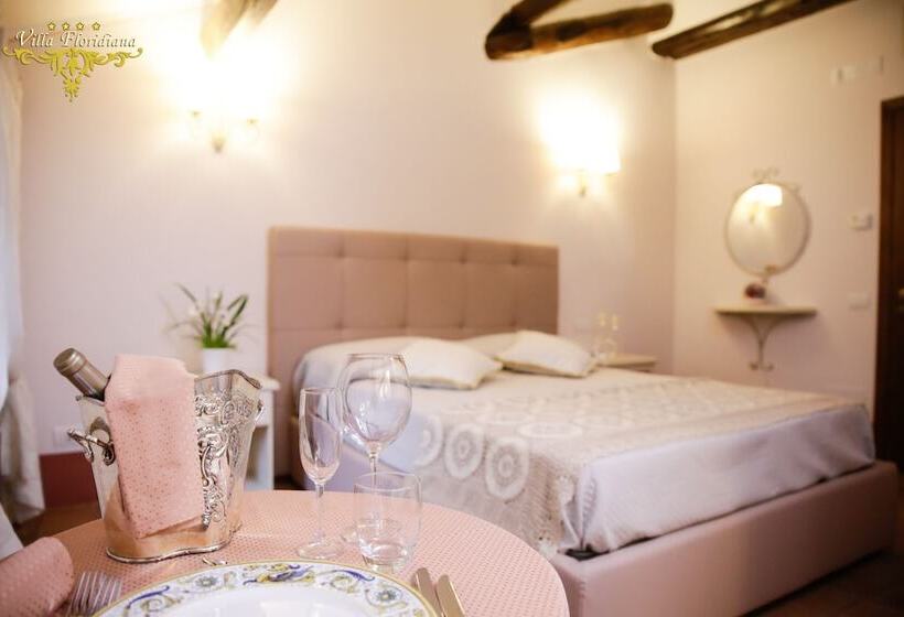 اتاق لوکس چهار تخته, Villa Floridiana