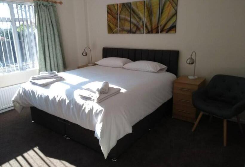 اتاق لوکس با تخت بزرگ, The Tiger   Formerly Cassia Rooms